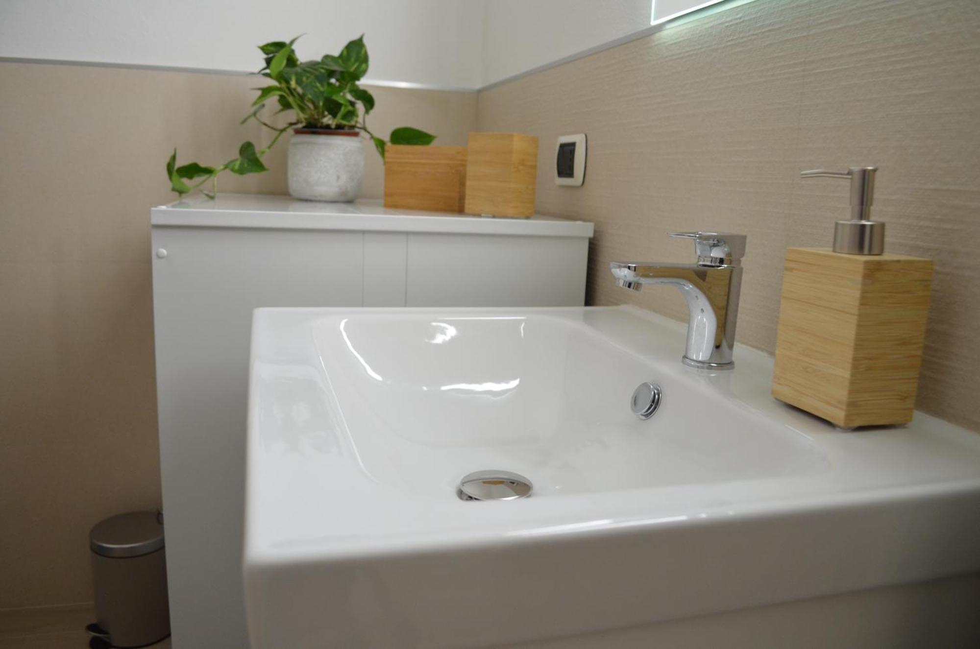 Da Nonna Lu Apartment Quartu Sant'Elena Bagian luar foto